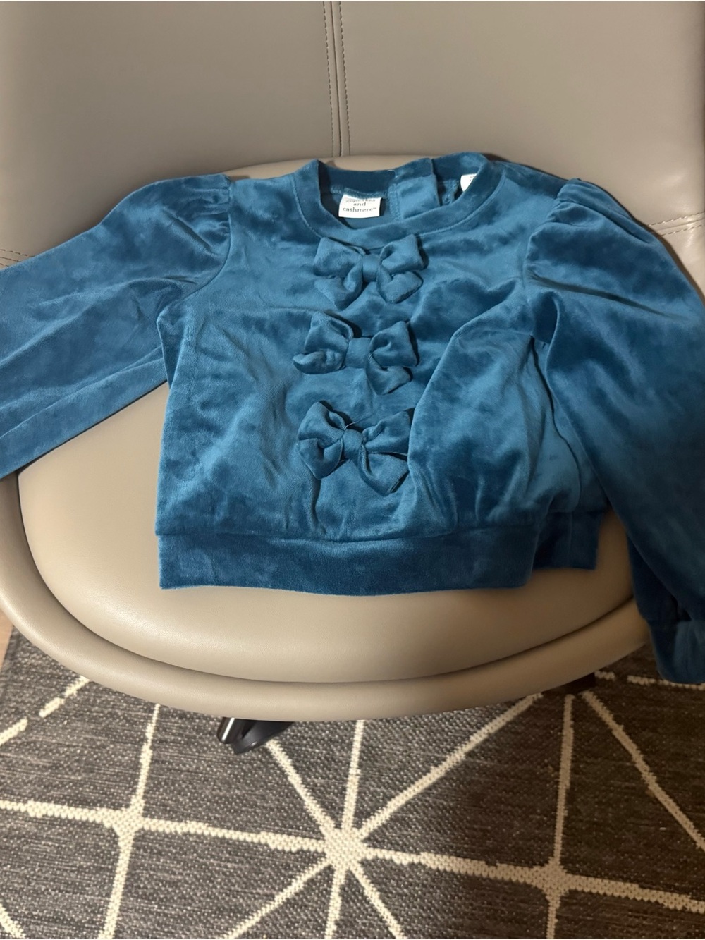 Velvet Bows Top in Teal size 3t
